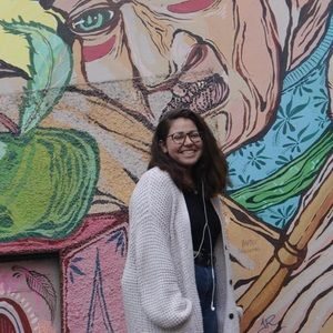 Meet your Posher, Teresa